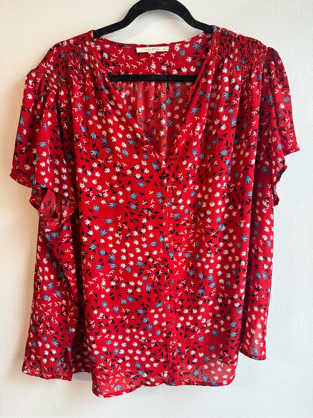 Fun2fun Red Floral Button-Front V-Neck Short-Sleeve Blouse